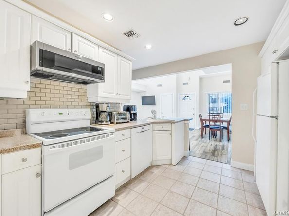47 Jeremy Circle, Nesconset NY 11767