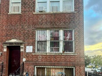 140 Somers Street