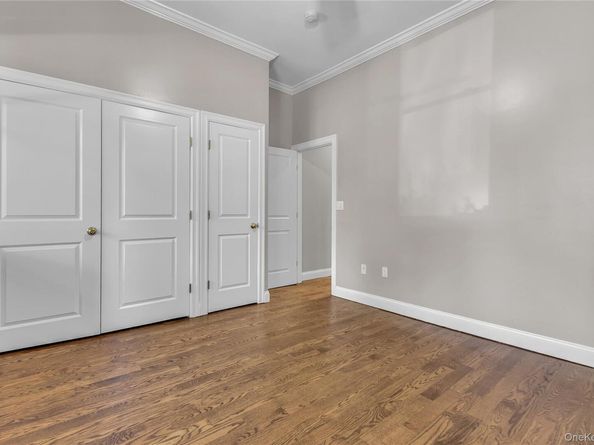 150 S 6th Avenue, Mount Vernon NY 10550