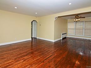3 N Brook Drive, Valley Stream NY 11581