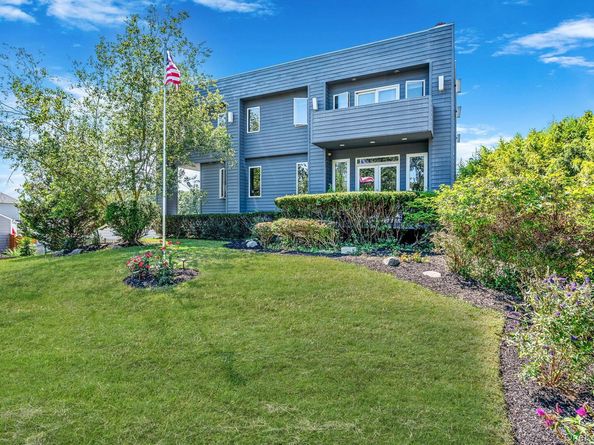 36 Roosevelt Boulevard, East Patchogue NY 11772