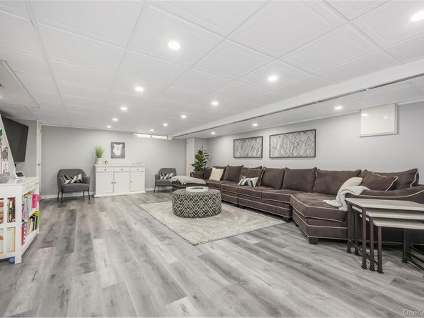 64-83 83rd Place, Middle Village NY 11379