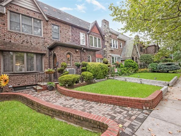 64-83 83rd Place, Middle Village NY 11379