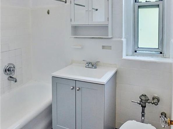 1470 Midland Avenue 1O, Yonkers NY 10708