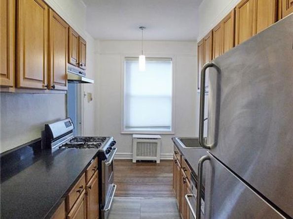 1470 Midland Avenue 1O, Yonkers NY 10708