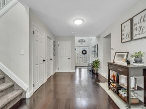 40 Lakeview Drive, Manorville NY 11949