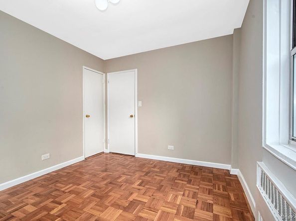 609 Kappock Street 3F, Bronx NY 10463