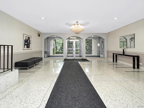 609 Kappock Street 3F, Bronx NY 10463