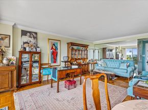 17-85 215th Street 11S, Bayside NY 11360