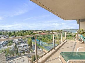 17-85 215th Street 11S, Bayside NY 11360