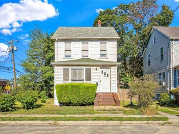 42 Satterie Avenue