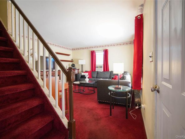1743 Asharoken Boulevard, Bay Shore NY 11706