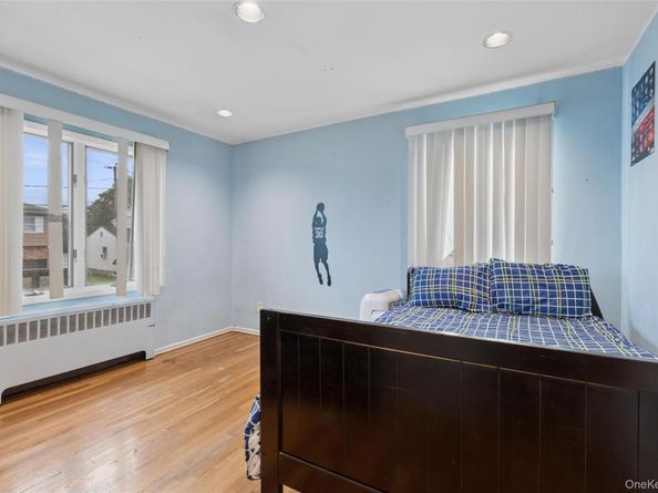 329 N Wyoming Avenue, Massapequa NY 11758