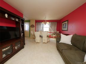 2475 16th 17G, Brooklyn NY 11214