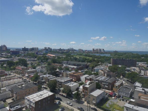 2475 16th 17G, Brooklyn NY 11214