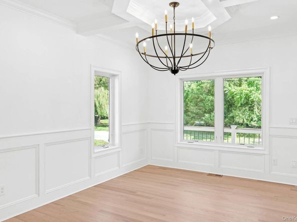 1900 Gillette Drive, East Marion NY 11939
