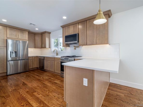 65 Broadway, West Hempstead NY 11552