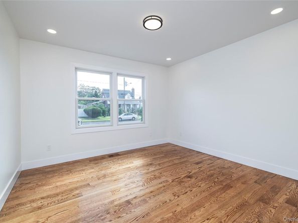 65 Broadway, West Hempstead NY 11552