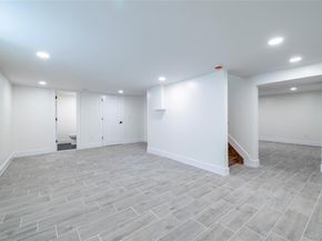 65 Broadway, West Hempstead NY 11552