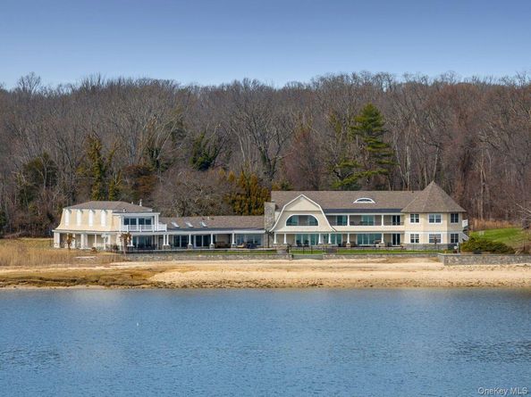 33 Beach Road, Northport NY 11768