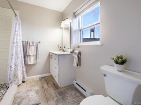 10 Regents Place D, Yorktown Heights NY 10598