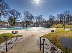 10 Regents Place D, Yorktown Heights NY 10598