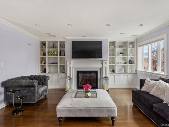 15496 Riverside Drive, Whitestone NY 11357