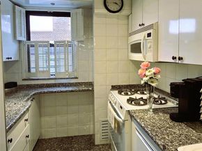 61-55 98th Street  17E, Rego Park NY 11374