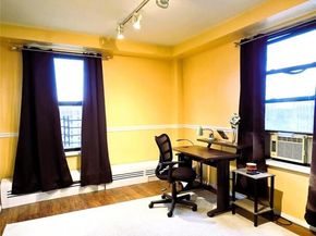 61-55 98th Street  17E, Rego Park NY 11374