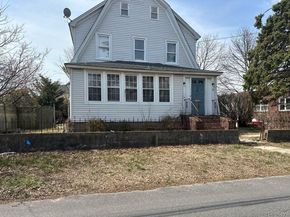 129 N 7th Street, Lindenhurst NY 11757