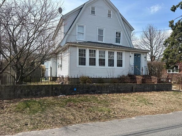 129 N 7th Street, Lindenhurst NY 11757