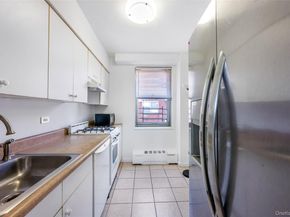 61-25 97 Street 15J, Rego Park NY 11374