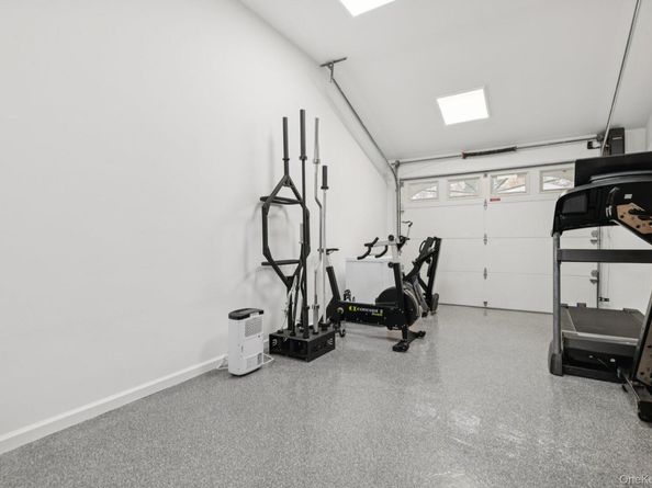 5 Culver Court, Melville NY 11747