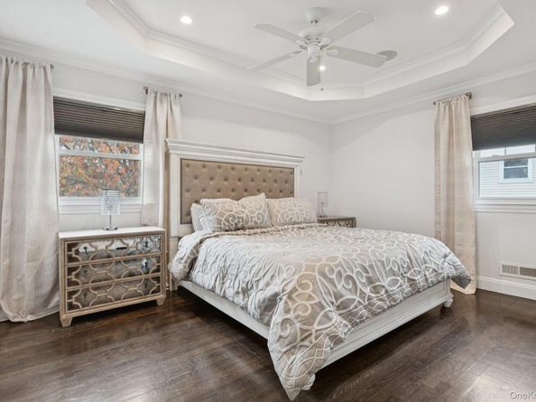 5 Culver Court, Melville NY 11747