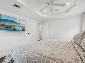 5 Culver Court, Melville NY 11747