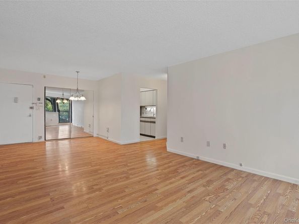 66 Crisfield Street 3D, Yonkers NY 10710