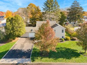 1465 Lincoln Boulevard, Bay Shore NY 11706