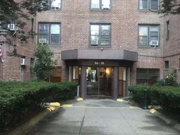 8425 Elmhurst Avenue 2I, Elmhurst NY 11373