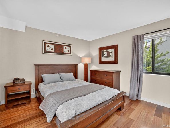 428 Pine Grove Lane, Hartsdale NY 10530