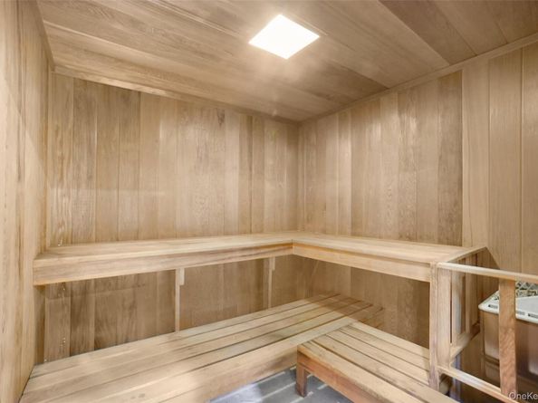 428 Pine Grove Lane, Hartsdale NY 10530