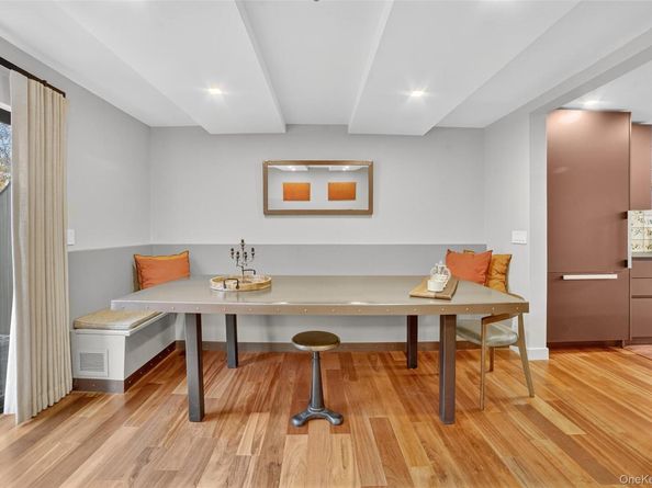 428 Pine Grove Lane, Hartsdale NY 10530