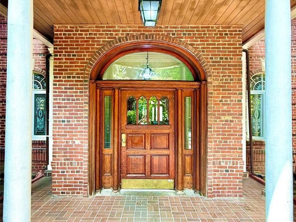 111-39 76th Road E7, Forest Hills NY 11375