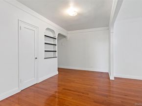 111-39 76th Road E7, Forest Hills NY 11375