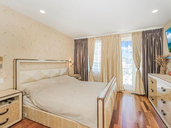 3116 Emmons Avenue 4, Brooklyn NY 11235