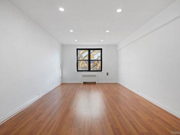 32-40 89 Street C409, East Elmhurst NY 11369