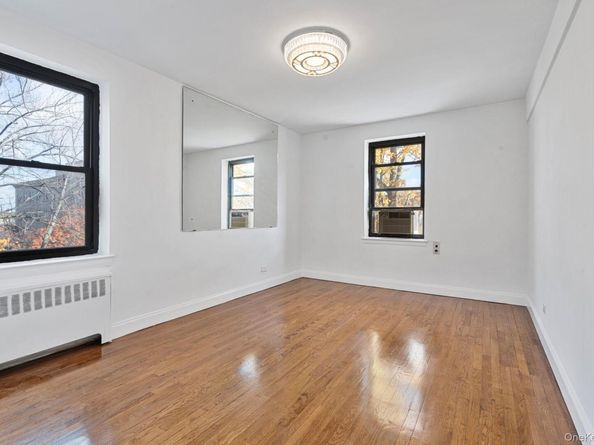 32-40 89 Street C409, East Elmhurst NY 11369