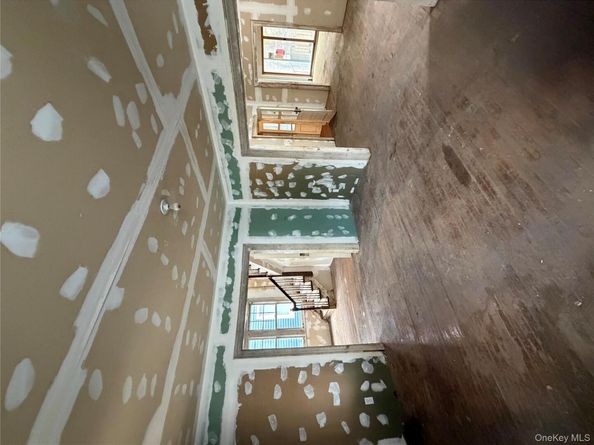 244 Tibbetts Road, Yonkers NY 10705