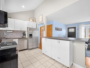 15 Goldsmith Avenue, Greenlawn NY 11740