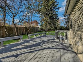 8 Pansy Road, Rocky Point NY 11778