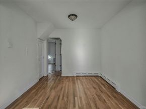 8 Pansy Road, Rocky Point NY 11778